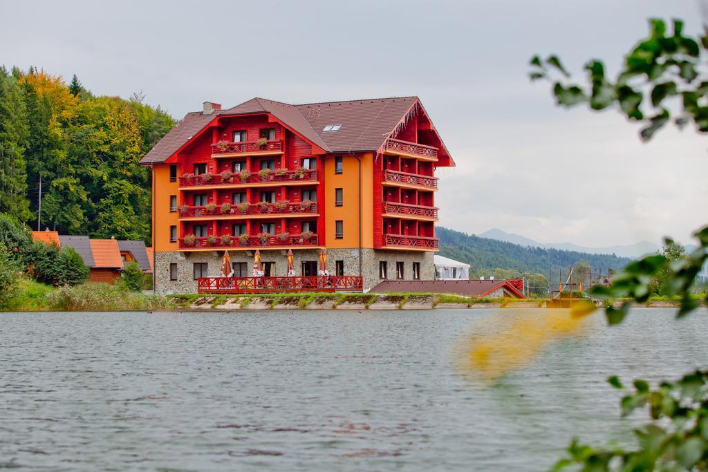 Hotel Impozant Валча Екстер'єр фото