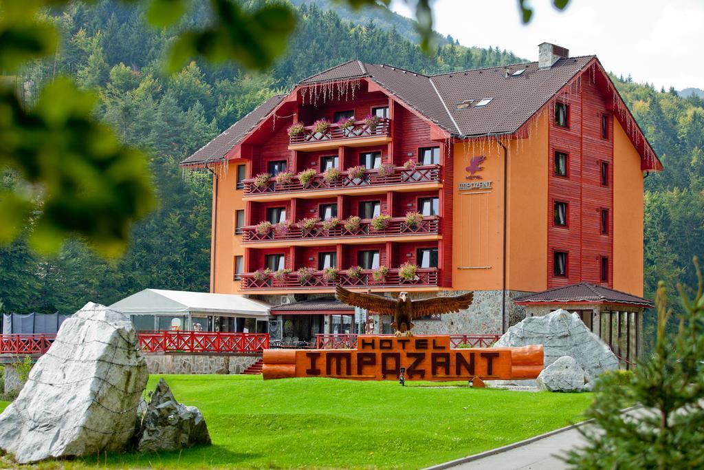 Hotel Impozant Валча Екстер'єр фото