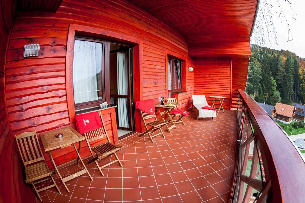 Hotel Impozant Валча Екстер'єр фото
